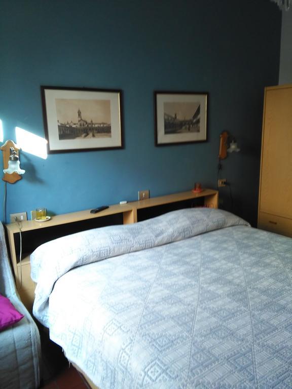 Albergo Villa Sorriso Fiesole Ruang foto